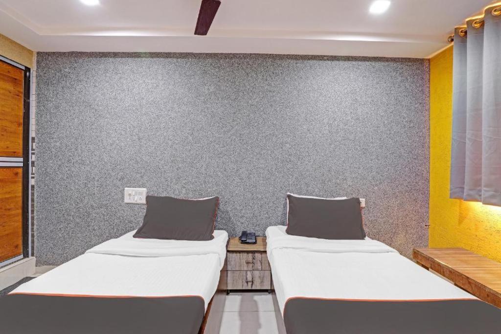 Hotel Mayura, Ankleshwar Εξωτερικό φωτογραφία
