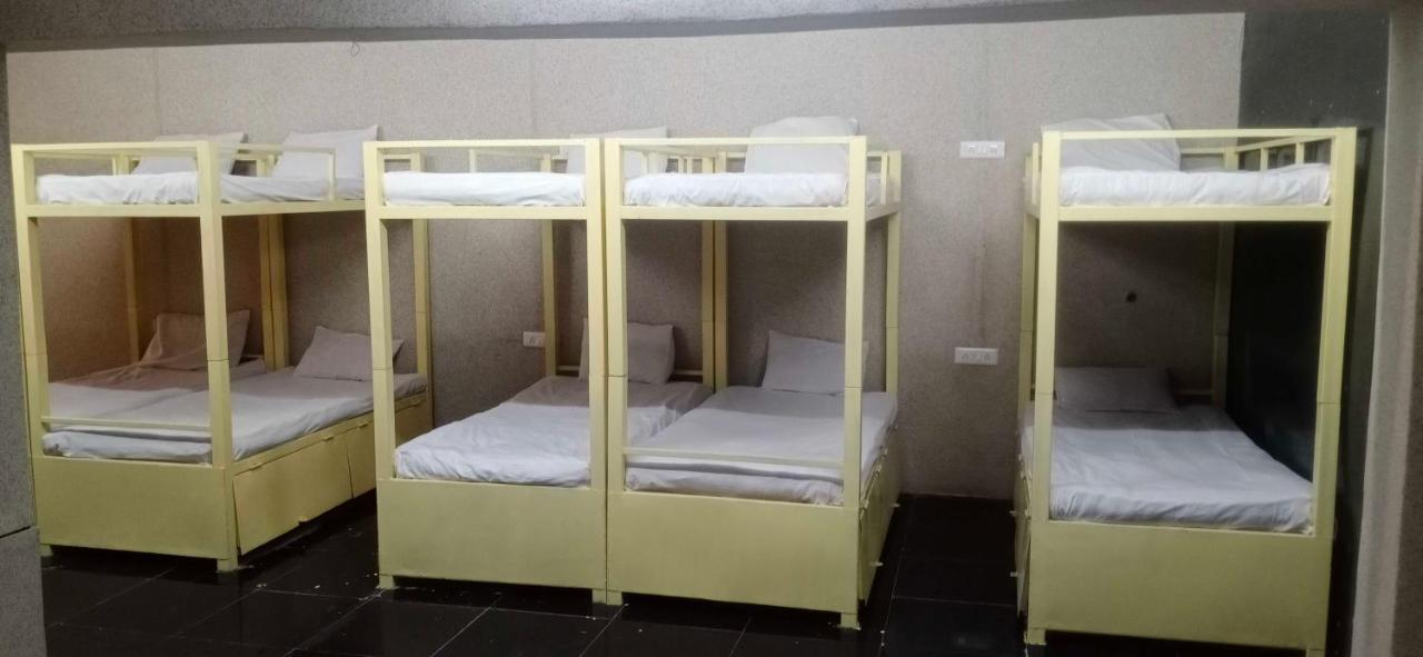 Hotel Mayura, Ankleshwar Εξωτερικό φωτογραφία