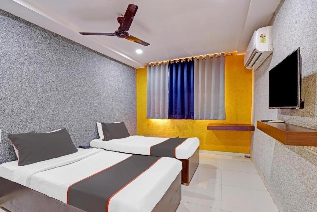 Hotel Mayura, Ankleshwar Εξωτερικό φωτογραφία