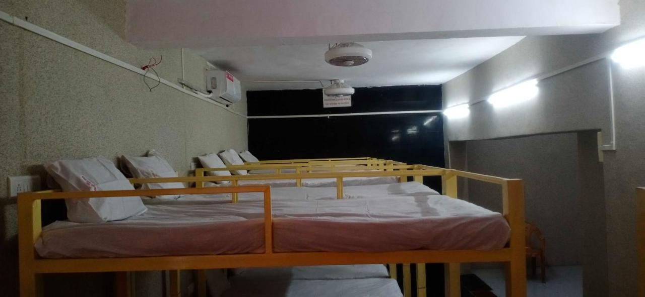 Hotel Mayura, Ankleshwar Εξωτερικό φωτογραφία