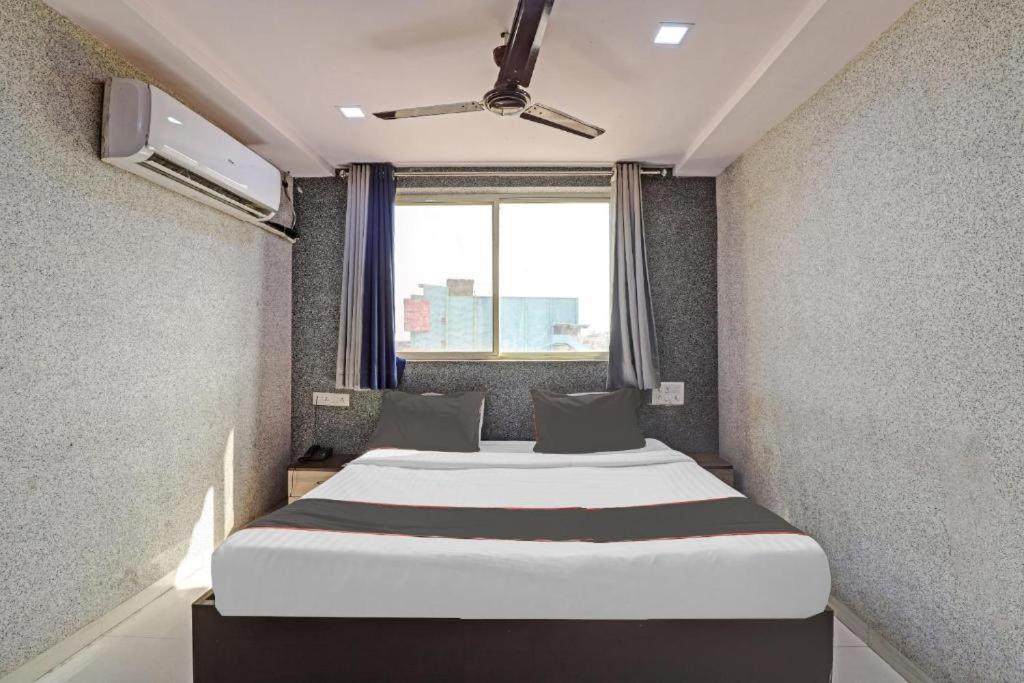 Hotel Mayura, Ankleshwar Εξωτερικό φωτογραφία